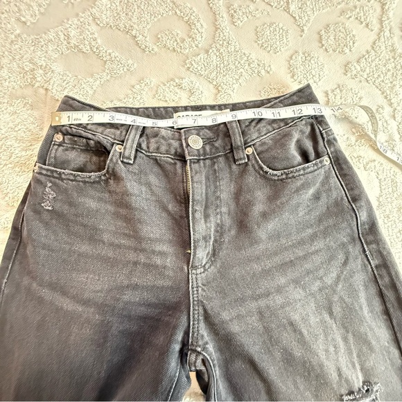 Women's Black Distressed Jeans - Picture 3 of 4
